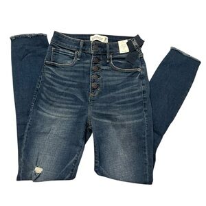 NWT Abercrombie & Fitch Dark Blue High-Rise Jeans